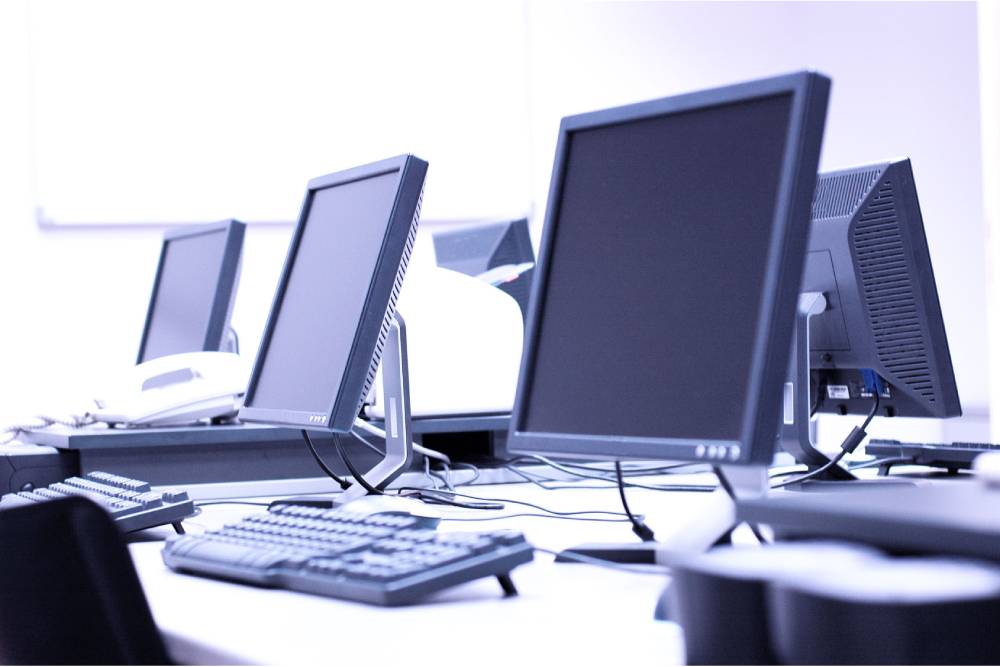 Grado en ADE, Economía, Finanzas o similares
