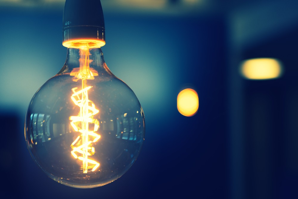 Grado en Ingeniería eléctrica o Ingeniería de la energía